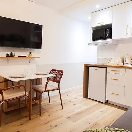 A L'Ombre Des Pins, Elegant, 100M De La Mer Apartament Les Sables-dʼOlonne